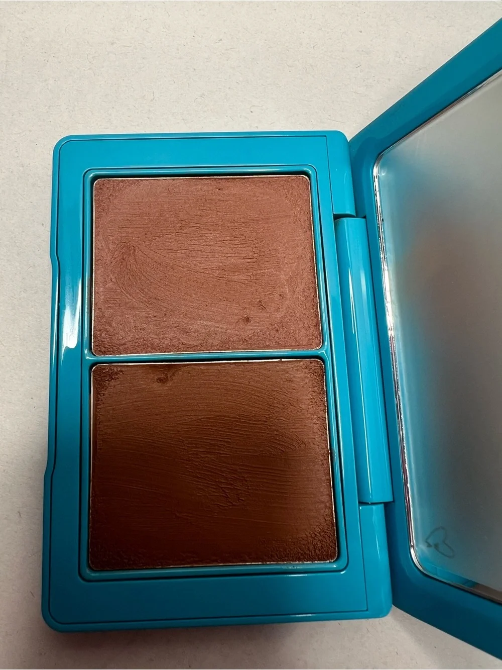 Westman Atelier Sun Tone Bronzing Crème.